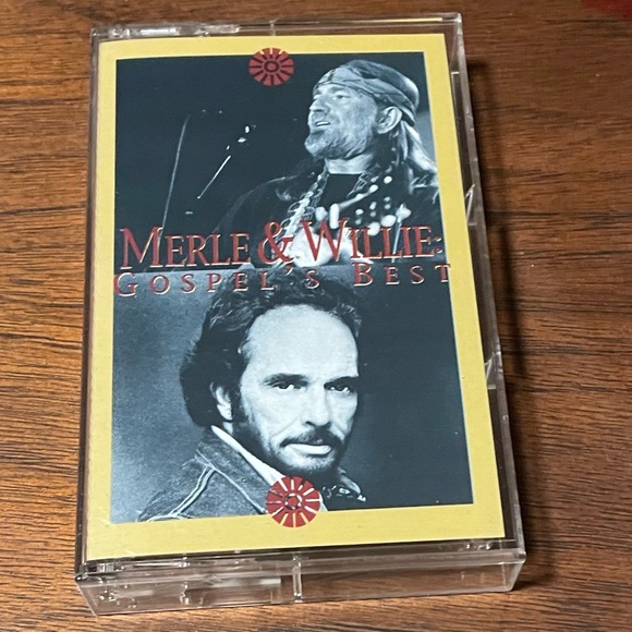 Vintage Merle haggard and Willie Nelson Gospel’s best 1988 MCA Tape Cassette - Picture 1 of 4